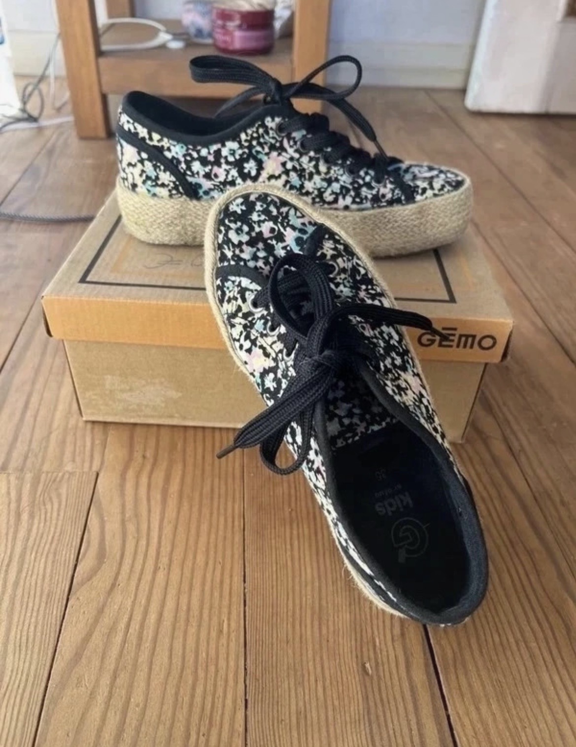 Chaussure en toile 